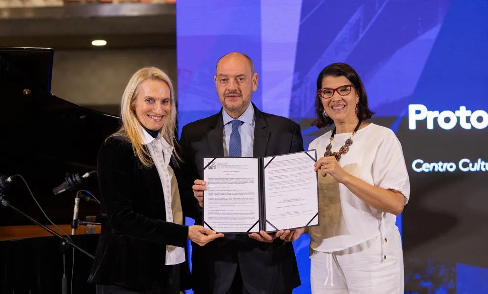 Assinam parceria para expandir 